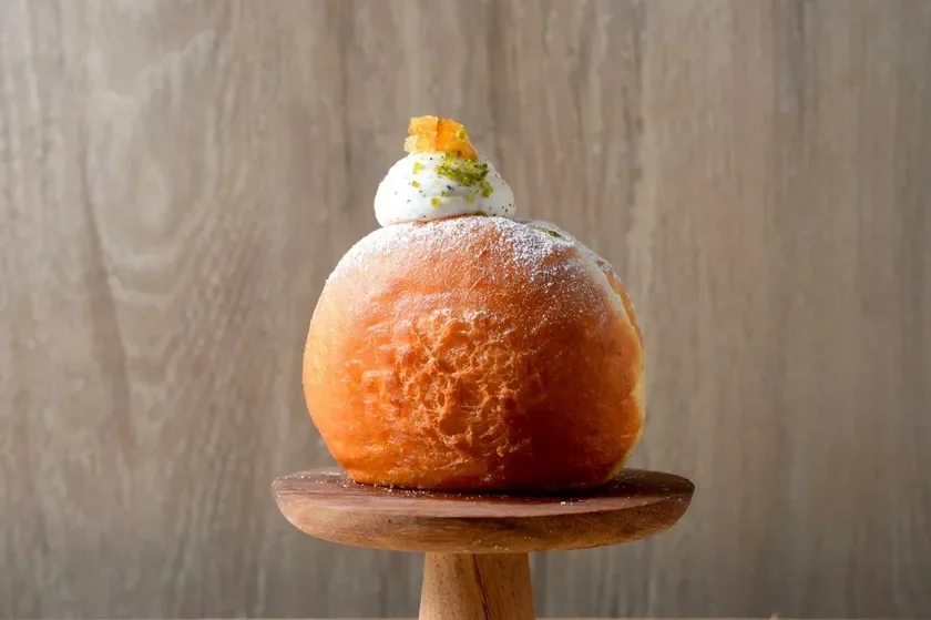 Store Exclusive "Orange Tea" Donut