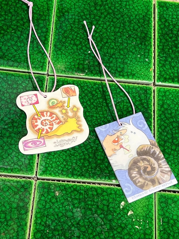 Snail, ammonite, deep-sea creature, illustration, tag