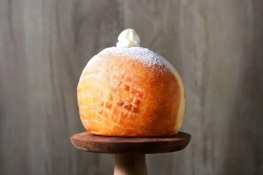 Pure Fresh Cream Donut