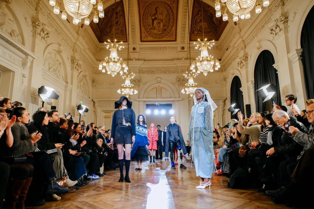 Fashion show atmosphere