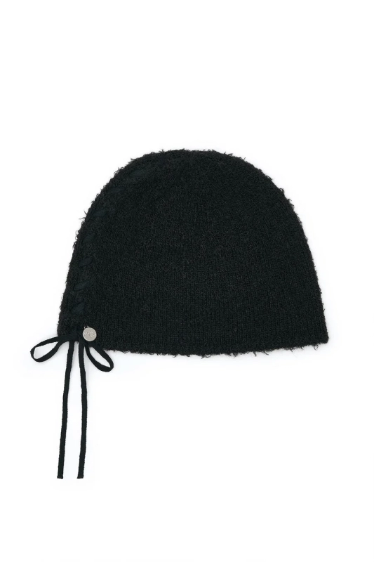 RIBBON TIE KNIT BEANIE