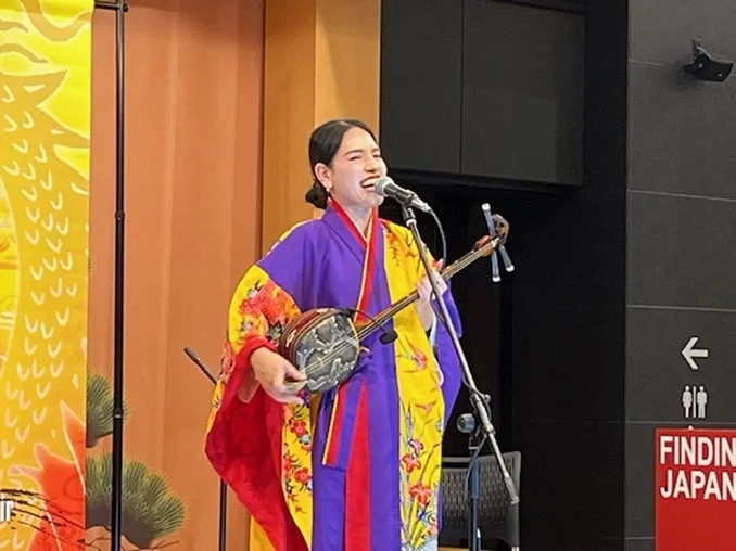 Yuzuki Higa, Sanshin Player