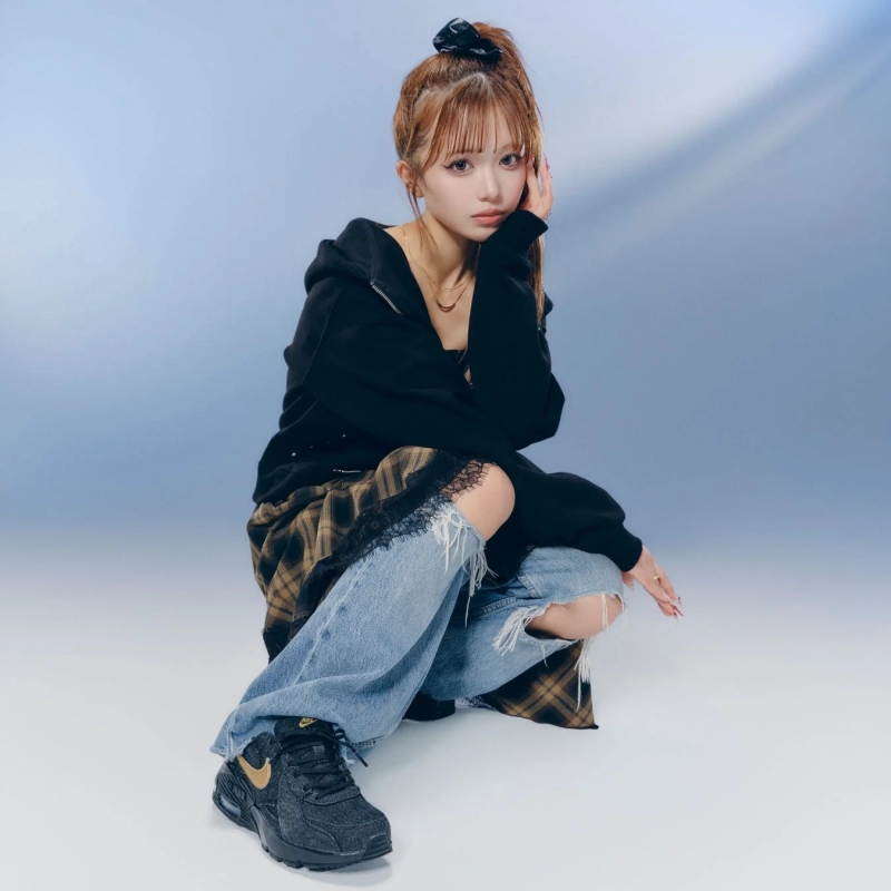 Kirari in Boyish look with Nike Air Max Excee Denim