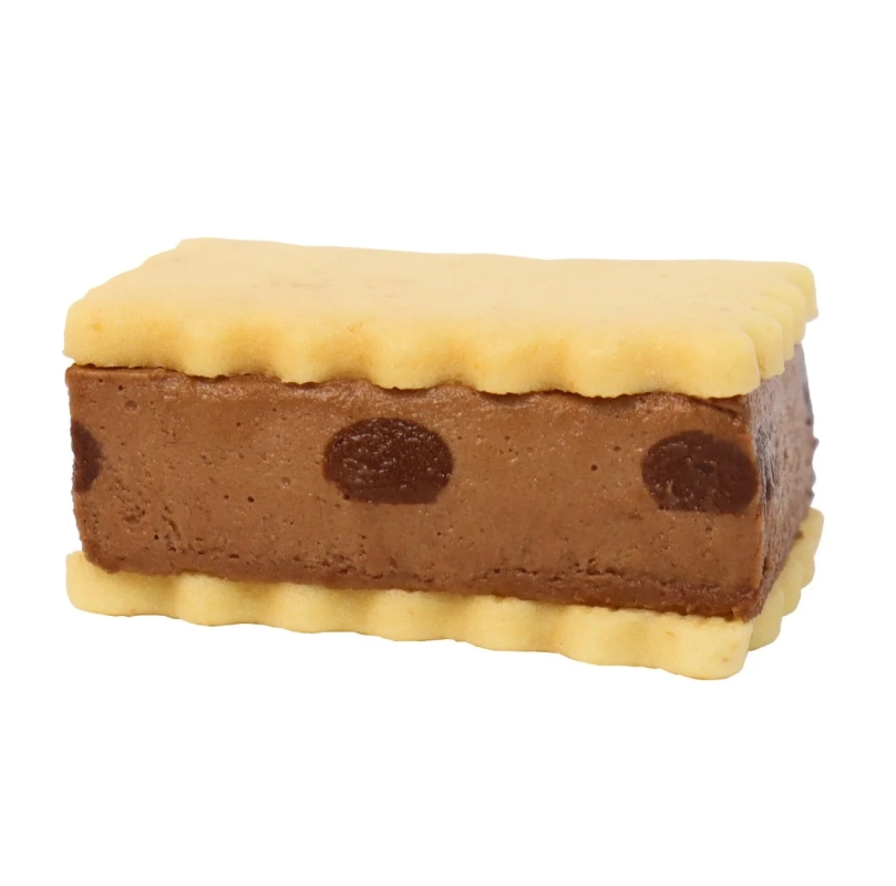 Moist & Rewarding Chocolate Sandwich