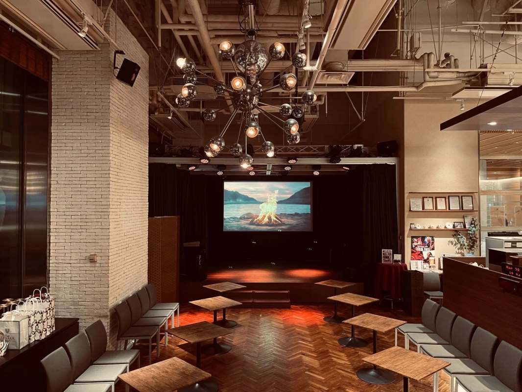 After-stage event space