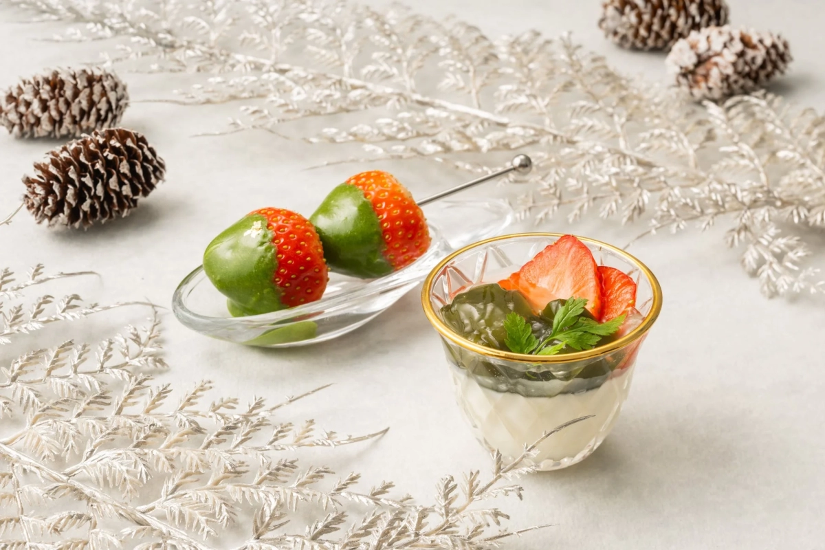 Matcha Strawberry Skewer and Milk Pudding