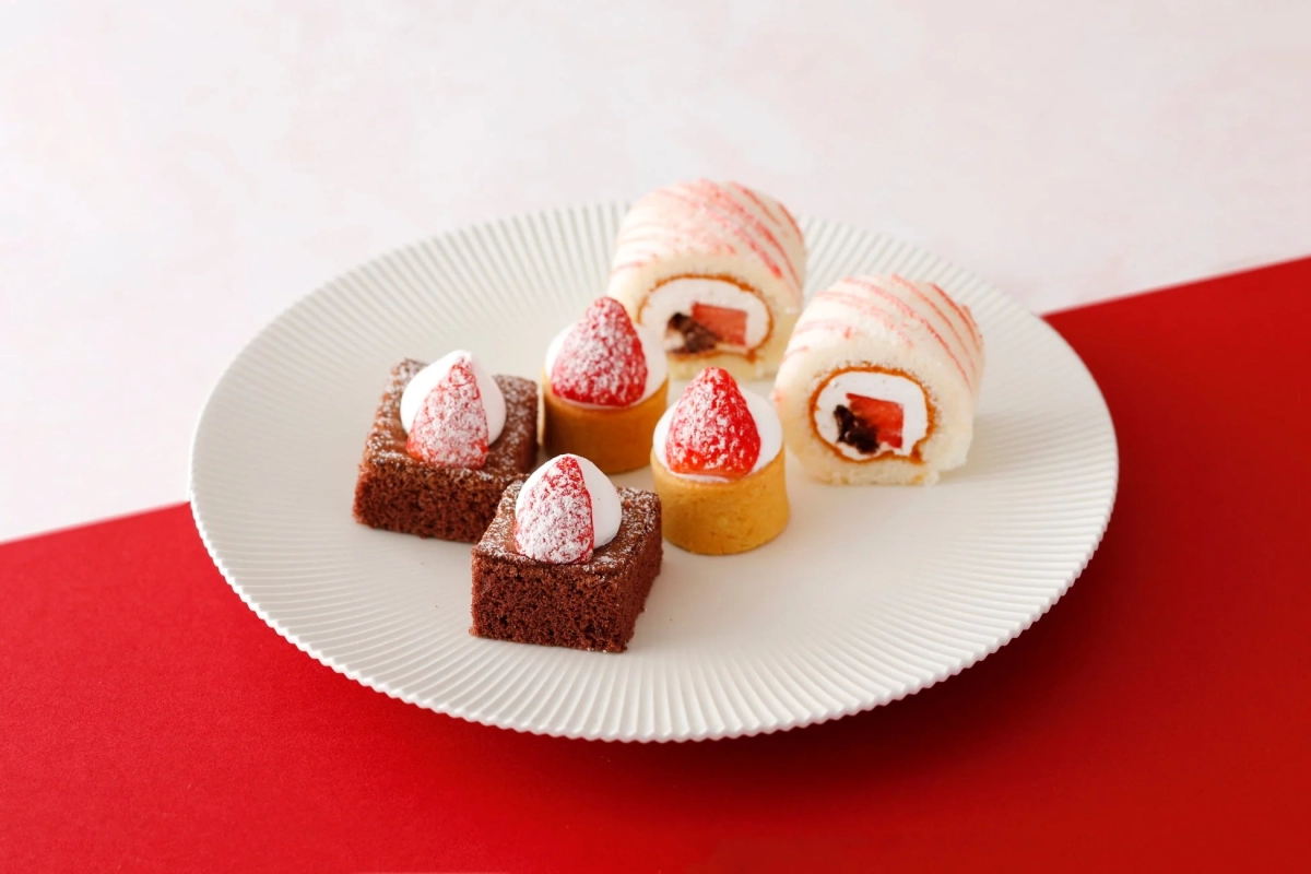 Various Strawberry Desserts