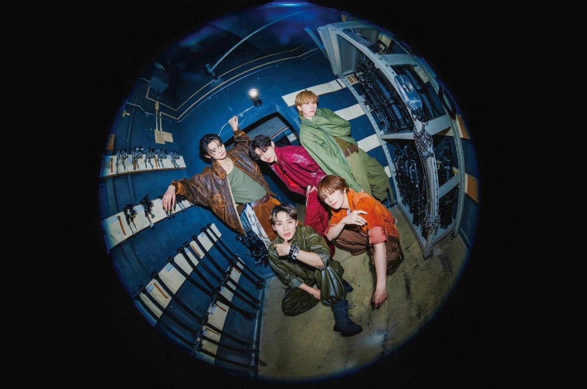 WILD BLUE Group Photo