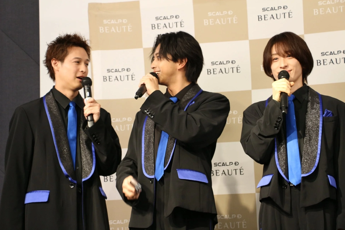 MATSURI members speaking at the event