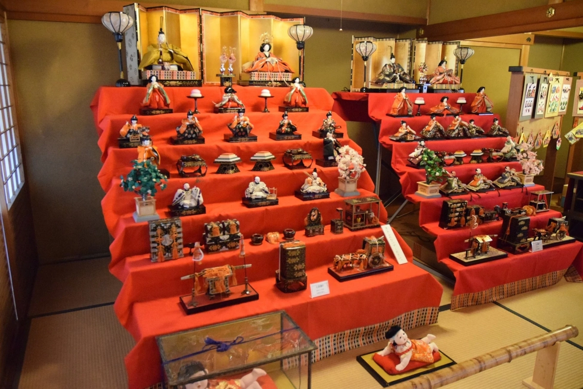 Hina dolls on tiered display