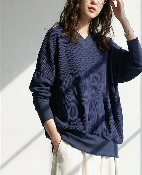 antiqua 3D Pattern Top Navy