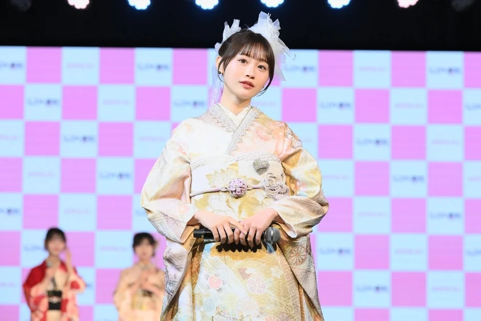 Furisode TEENS Member - Hinano Segawa