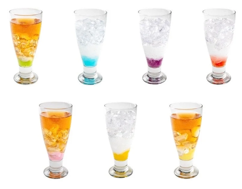 Colorful Hoppe-chan themed drinks