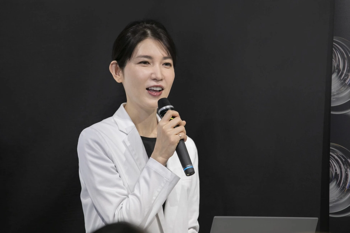 Dr. Arata Tomori speaking at the event