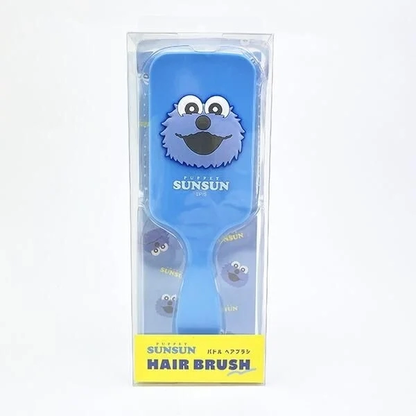 Paddle Hairbrush in packaging