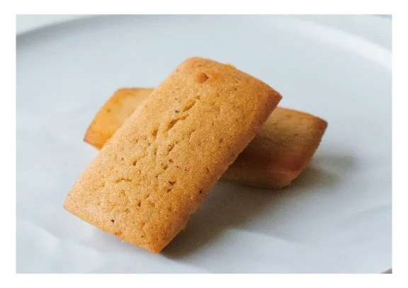 Awaji Island Onion Butter Financier