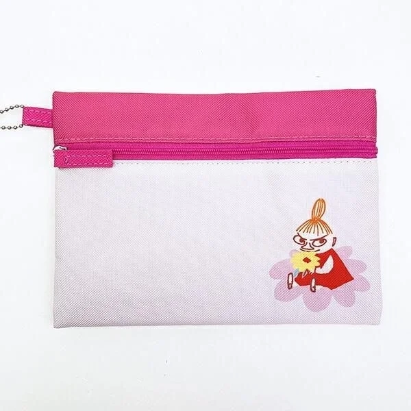 Little My with flower pouch