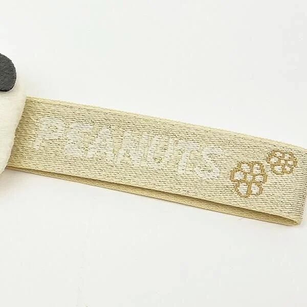PEANUTS Tag on Strap Keyholder