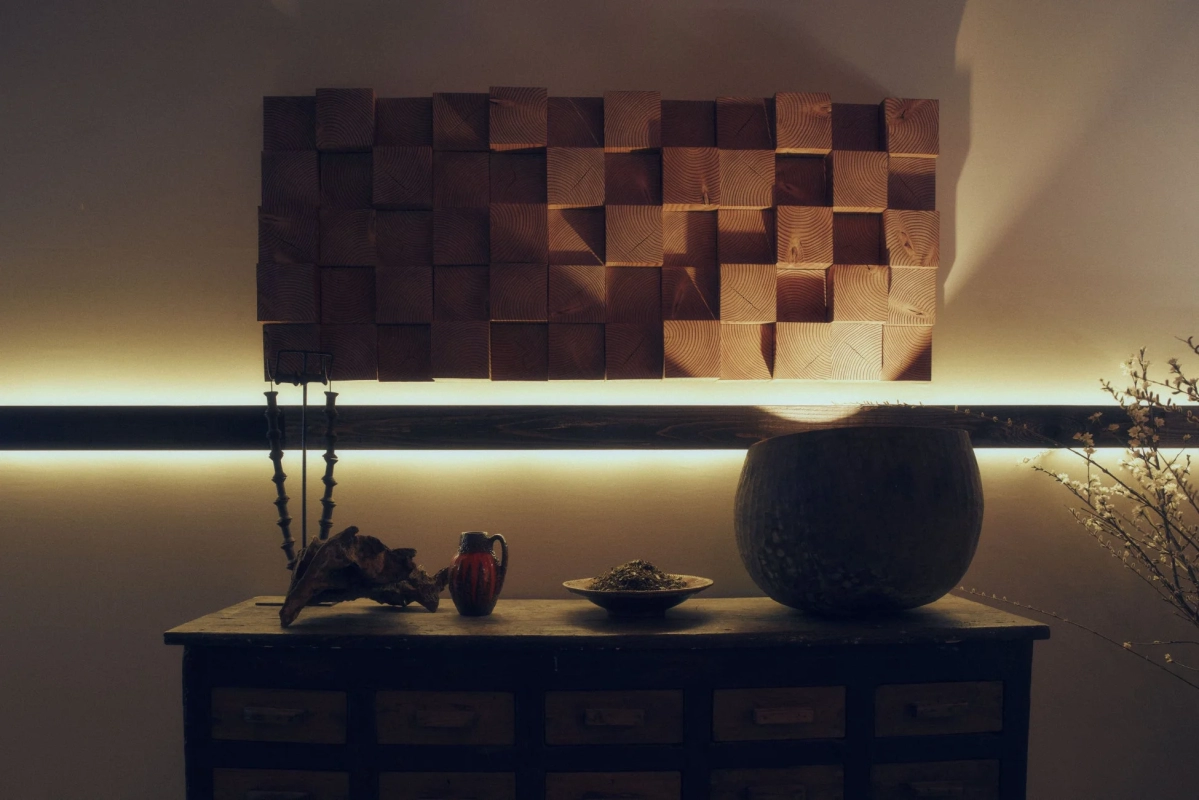 Wall decor, indirect lighting, console table