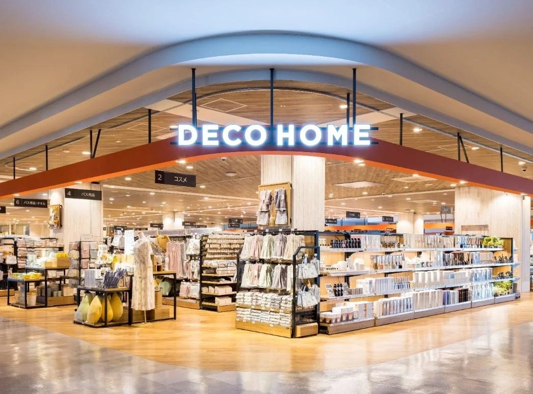 Decohome store interior