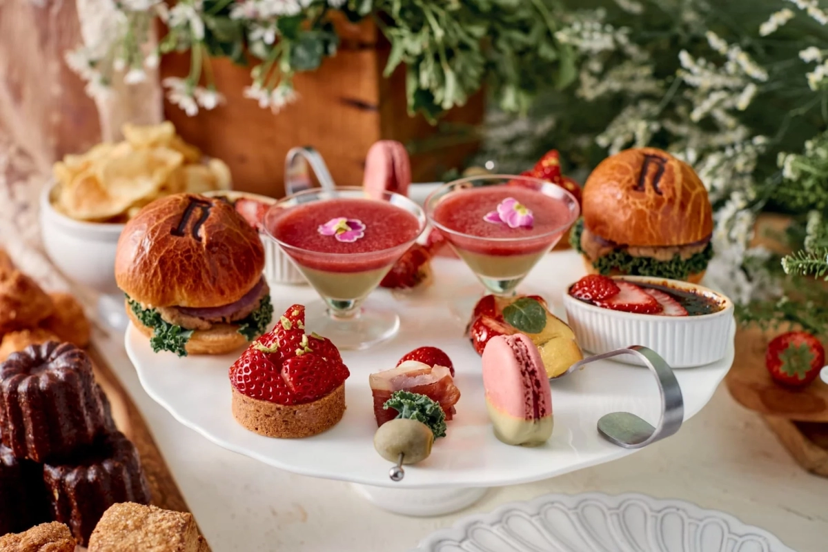 Seasonal Premier Plate