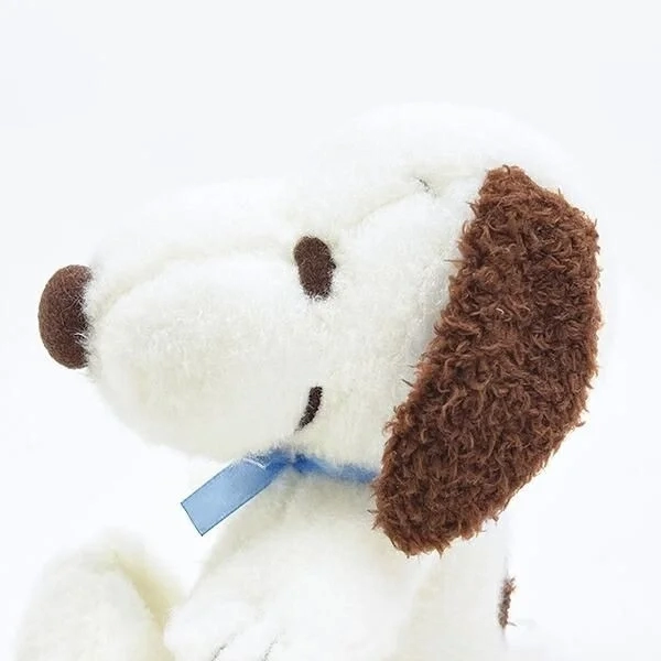 Blue Ribbon Snoopy Close-up