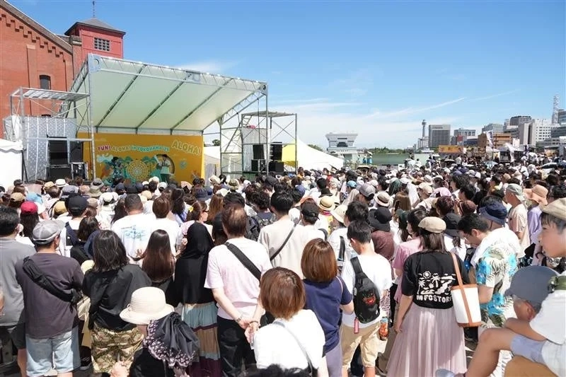 Crowd enjoying previous FUN! ALOHA! in YOKOHAMA event