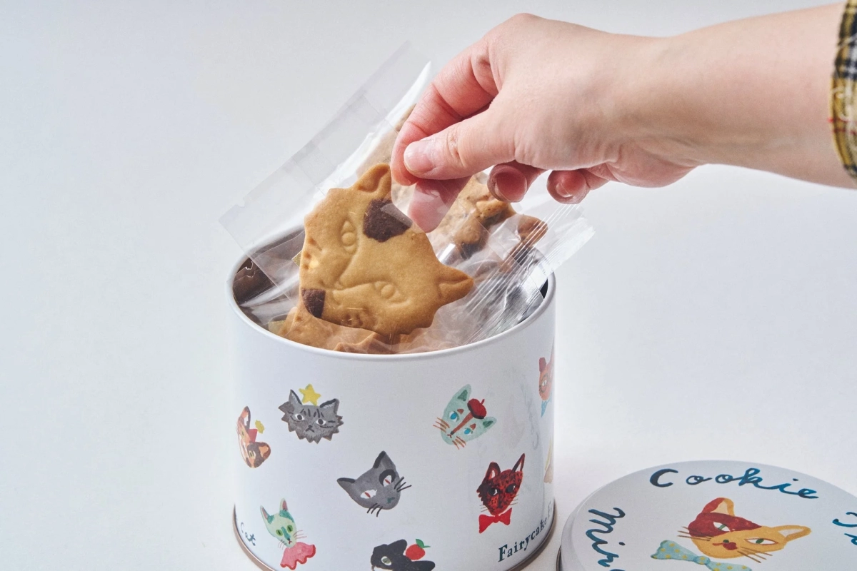 Handcrafted Miracle Cat Cookie