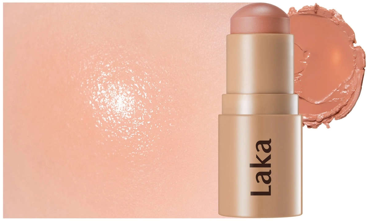 Laka Sun Shield Glowy Cheek shade 11