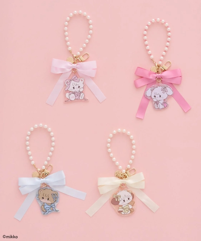 Lil ala mode Acetate Charm