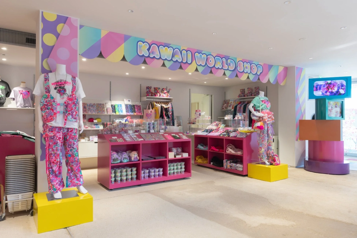 KAWAII WORLD SHOP Interior