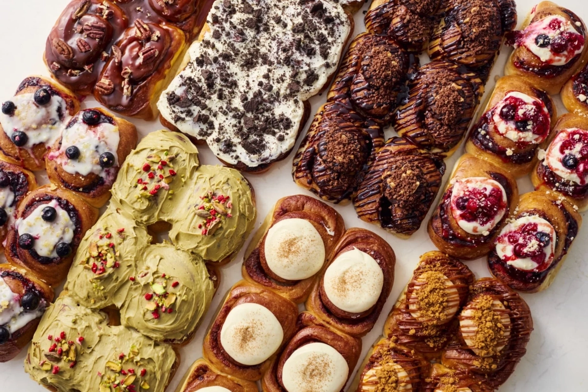 Roll buns in various flavors