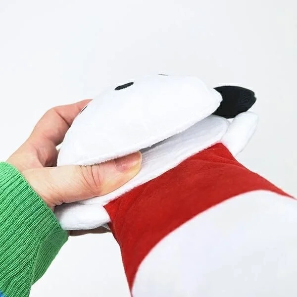 Hand holding Pochacco Chokon Plushie Pen Case
